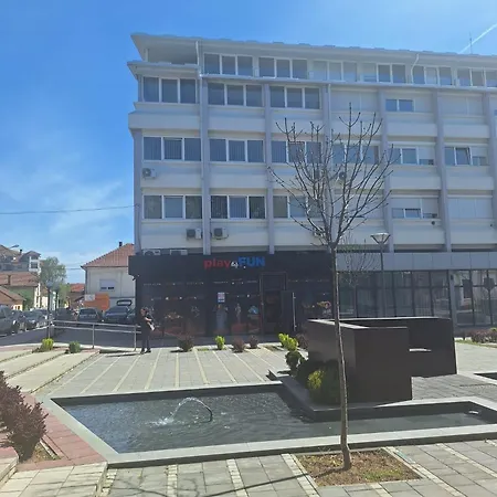 Apartment S&s Milicevic U Strogom Centru Aleksandrovca *