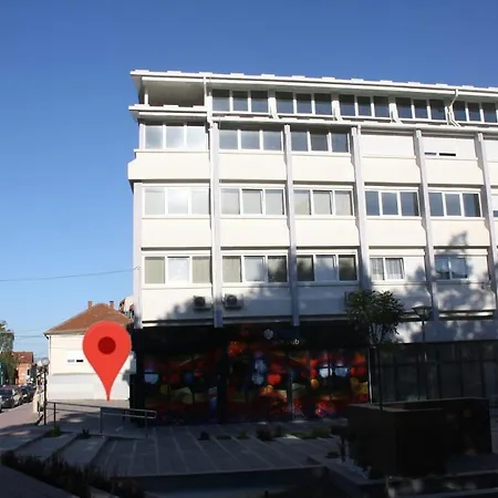 S&s Milicevic U Strogom Centru Aleksandrovca Aleksandrovac