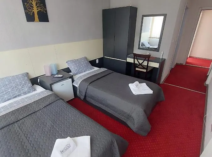 Apartament S&s Milicevic U Strogom Centru Aleksandrovca